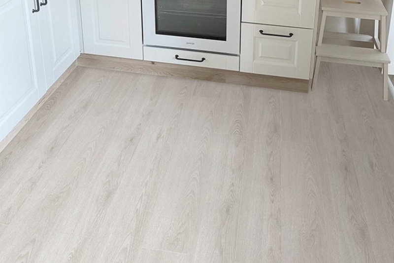 Виниловый пол FloorFactor White Smoke Oak (Смоке Оак) SIC02