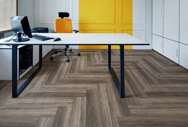 Виниловый пол FloorFactor Brushed Smoke Oak (Брушед Смоук Оак) HB17