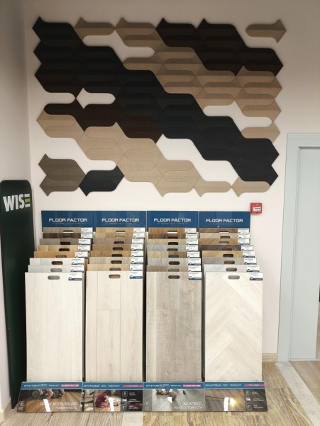 Настенная пробковая  акустическая панель Сета красный